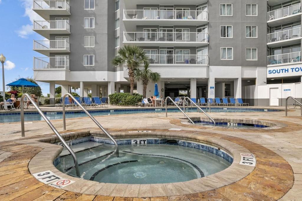 Direct Oceanfront- King Bedroom- Amazing Views/Pools/Hot Tubs/Beach Access/Golf Myrtle Beach Ngoại thất bức ảnh